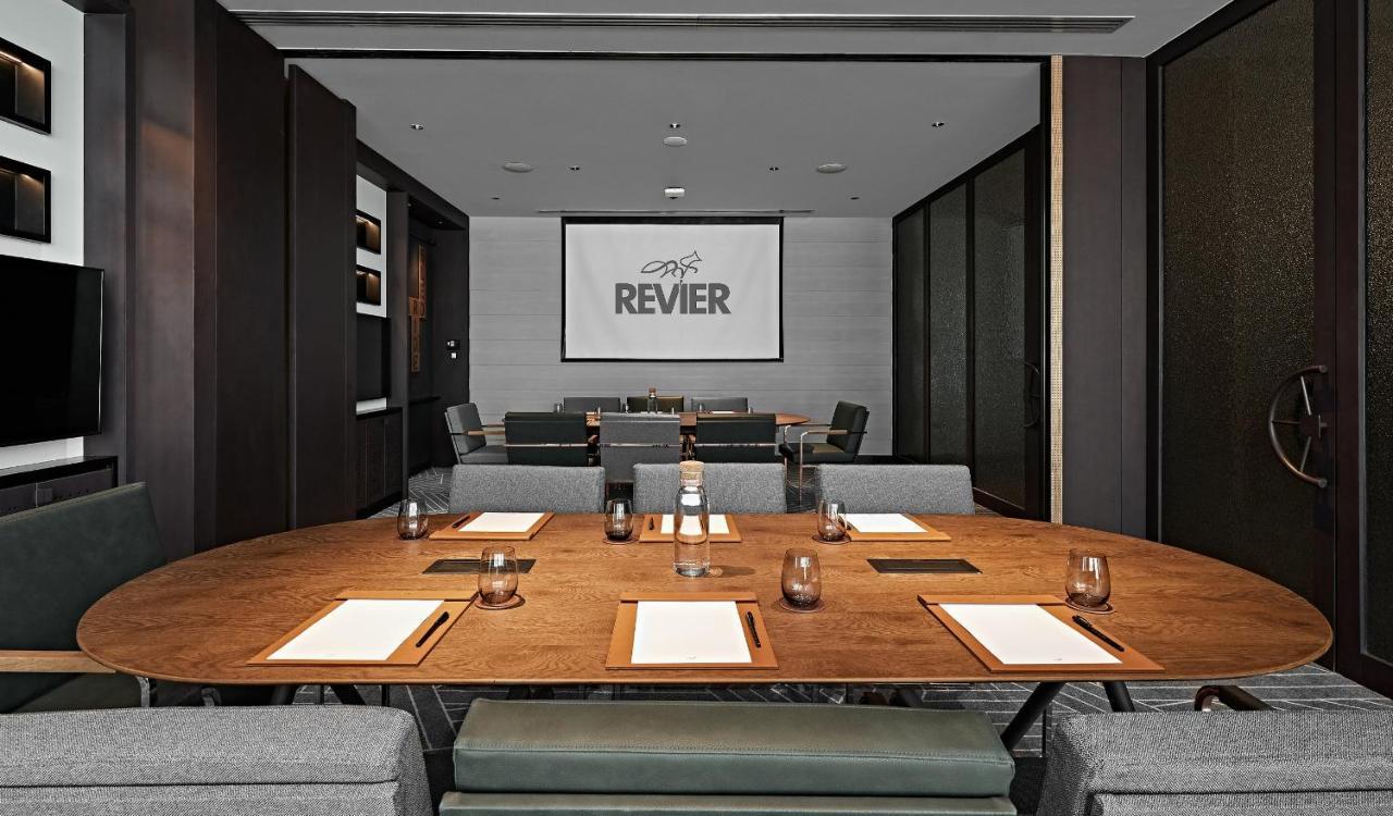 Revier Hotel Дубай Екстер'єр фото